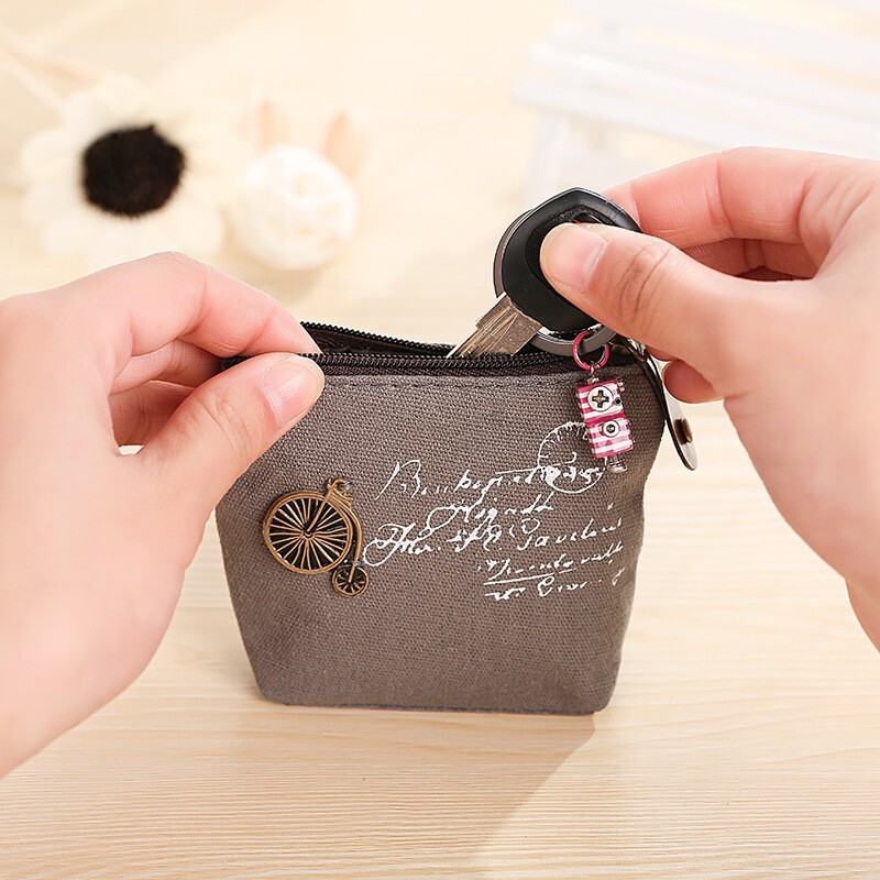 2024 New Designer Wallet Women's Zero Euro American Canvas Zipper Wallet, Shell shaped Small Square Bag Mini Wallet Free Shipping