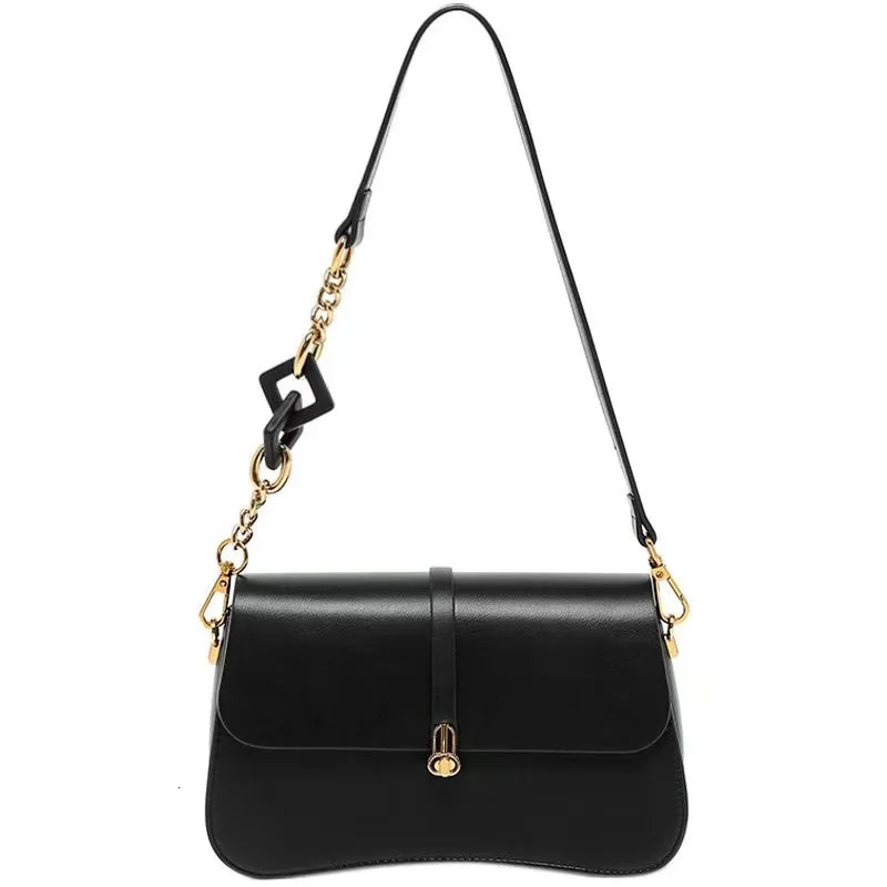 2023Fashion New Women's Street Trend High-End Pillow Exquisite Lock Ladies Shoulder Urban Beauty Crossbody Bag