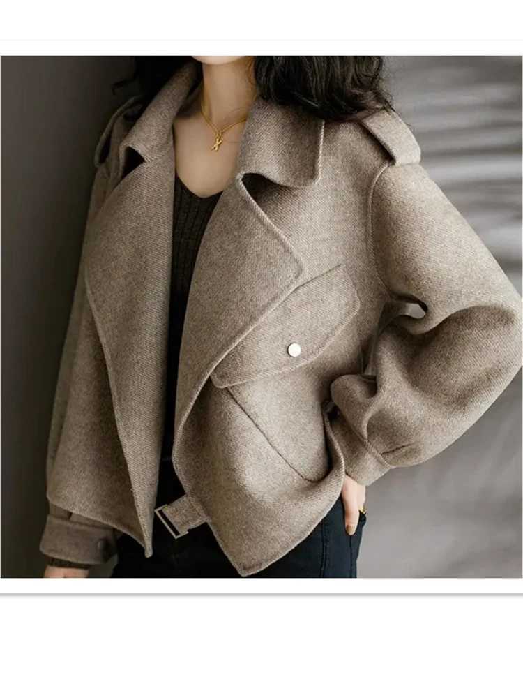 Womens twill wool jacket short coat W240921