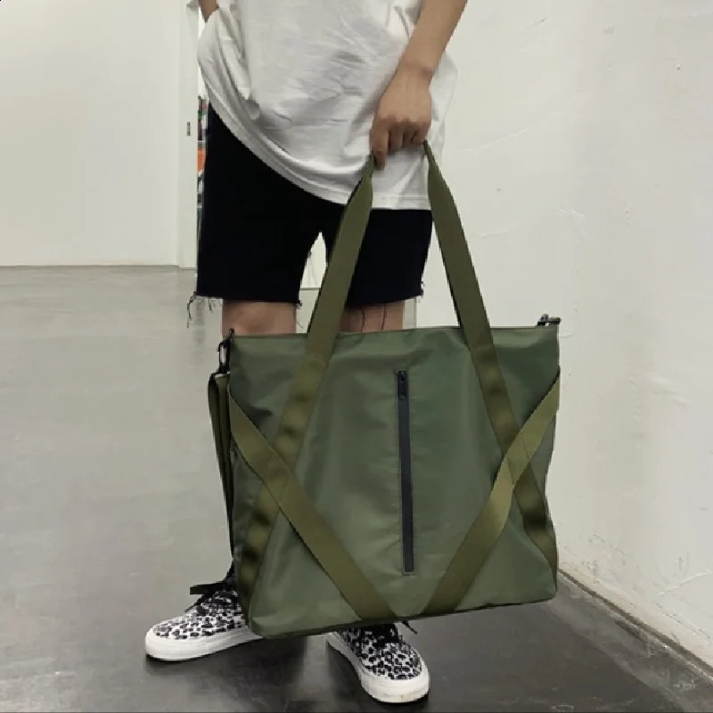 Casual Tote Bag Mens Big Handbag Fashion For Man Large Capacity Cross Bag Men Fit For Short Distance Travel Shoulder Bag 240921