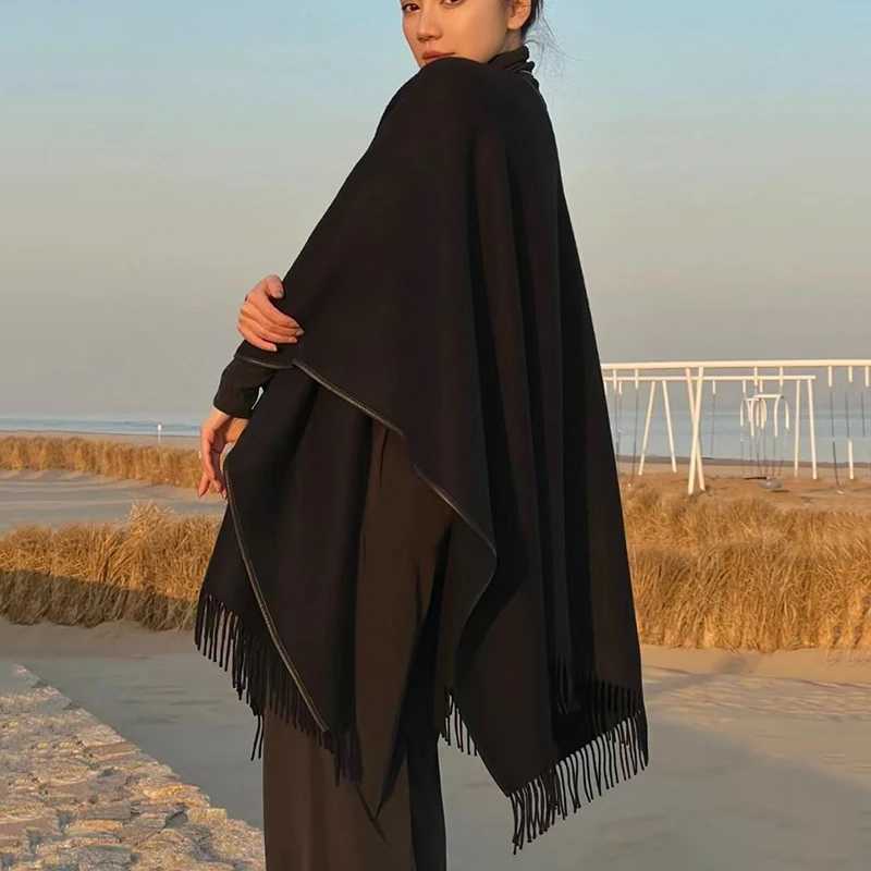 Heavy duty leather packaging cashmere shawl shawl fashionable and versatile womens top jacket high quality autumn new y2k W240921