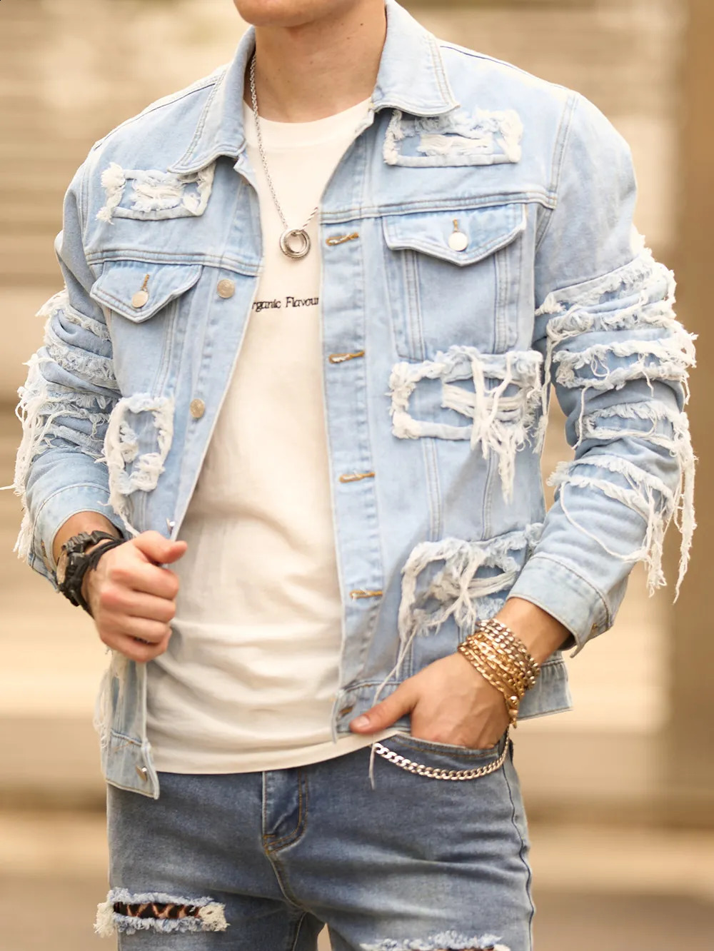 Stylish Street Style Men Distressed Splicing Slim Denim Jacket Ripped Patch Male Casual Jean Coat 240911Z