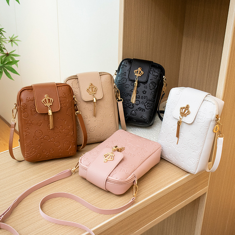 Embossed Crossbody Bag Designer Ladies Bag Shoulder Bags Fresh Sweet Phone Bag Casual Simple Fashion Bags Cartoon Patterned Small Handbag DPD2409213
