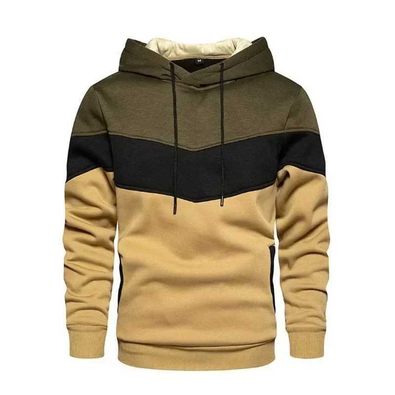 Mens patch work hooded sweatshirt outdoor casual sportswear street fashion mens wool hot hooded sweatshirt autumn and winter black W240921