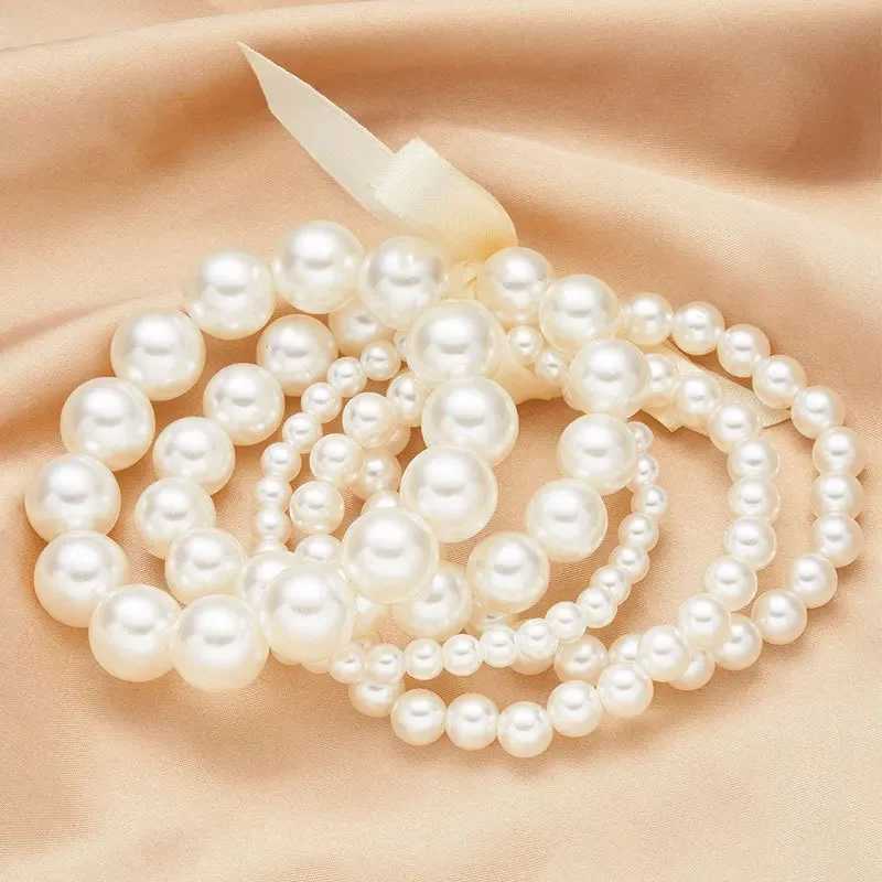 Pearl Beaded Bracelet Female 4/6/8/10/14MM Elastic String Bracelet Hand Jewelry Imitation Pearl BraceletX240921