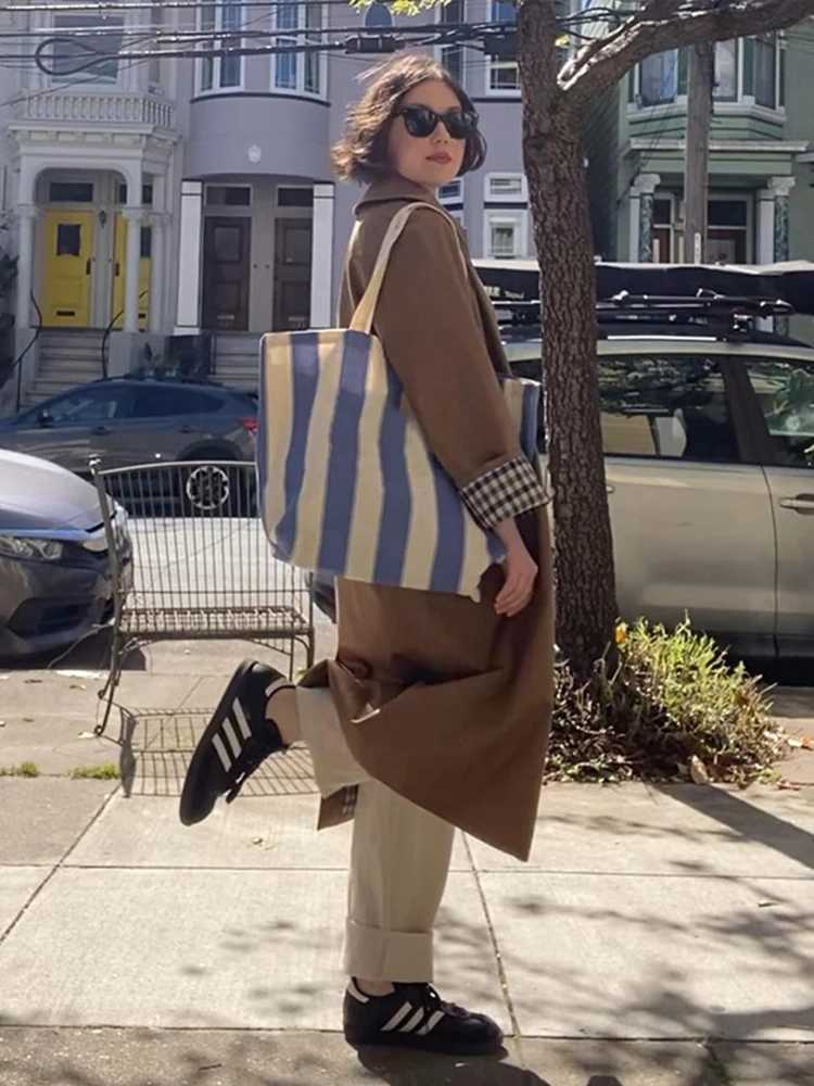 Woman Casual Long Trench Coats Khaki Plaid Lined Lapel Single Breasted Jacket With Pocket 2024 Autumn Chic Lady Commute OutwearX240921