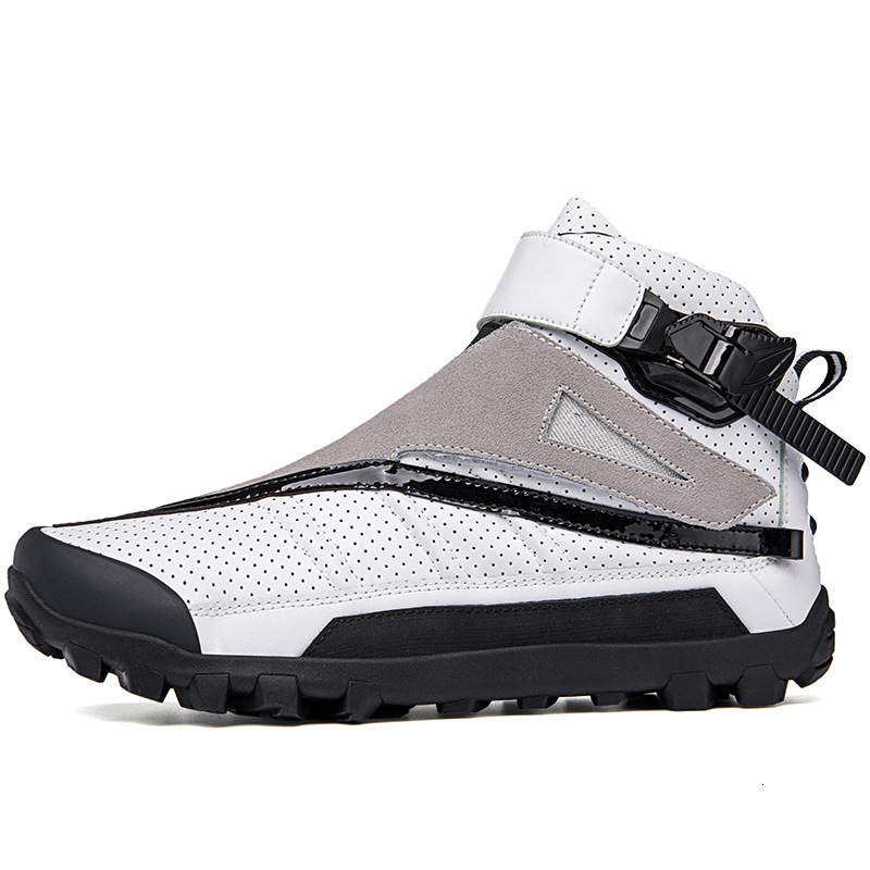 ddmytiger S-686 hot selling new plus size couple outdoor leisure anti slip sports motorcycle shoes C ddmythur