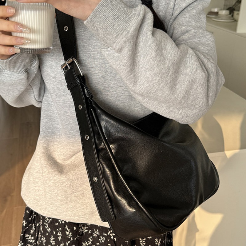 Large Capacity Casual Tote Women Shoulder Vintage Fashion PU Leather Message Bag 2024 New All-Match Commuter Bolsas Mujer