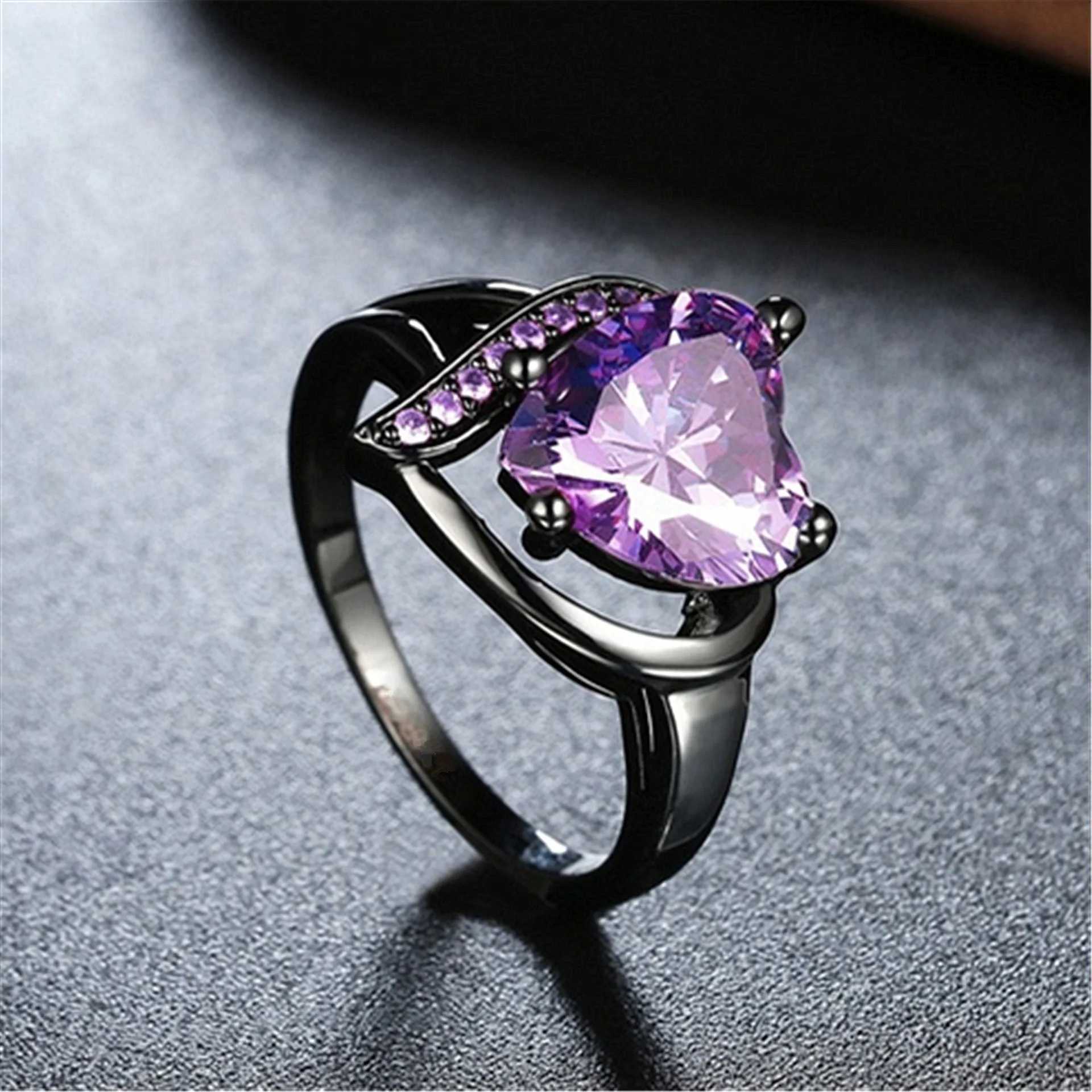 Fashion Couple Rings Romantic Women Heart Purple Rhinestones Zircon Ring Trendy Men Stainless Steel Rings Wedding Band JewelryX240921