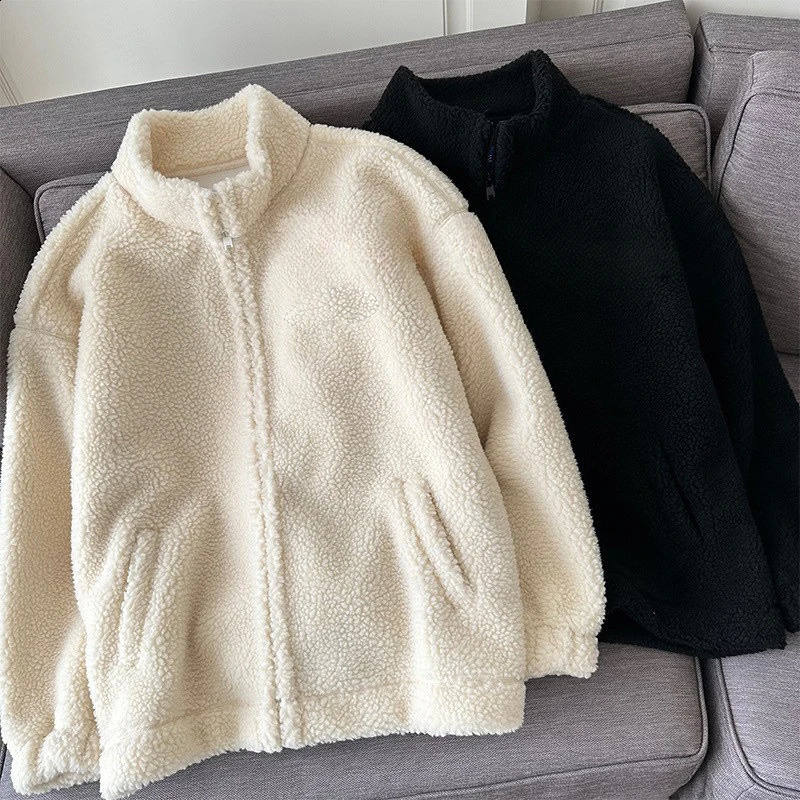 2024 Spring and Autumn Embroidered Letter Loose Stand Collar Thick Lamb Fleece Coat for Women Warm Lamb Fleece for Men 240919