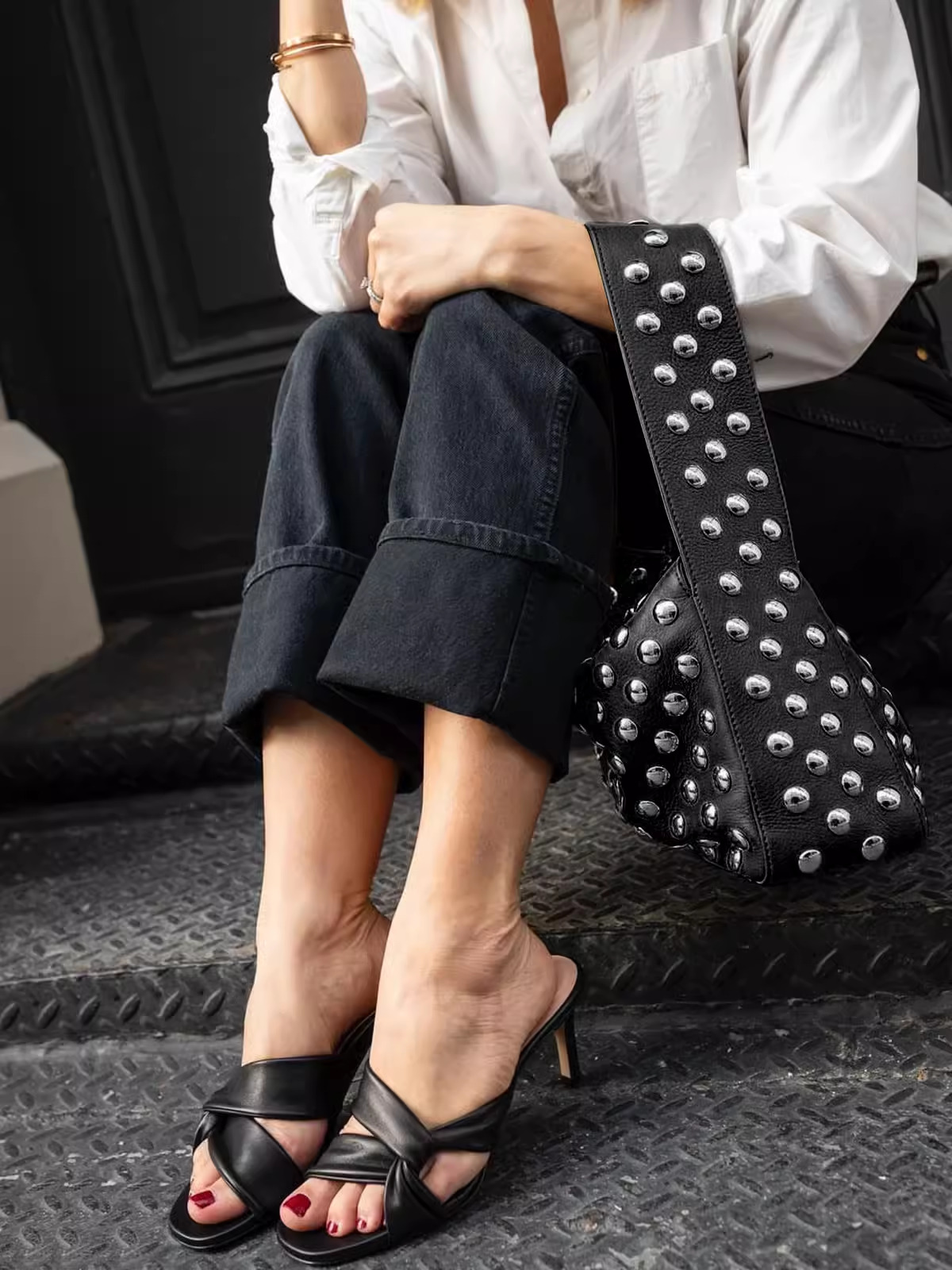 Hiatus Niche Design Kong Xiaozheninssame European And American Style Rivet Armpit Shoulder Bag Black Metal Motorcycle