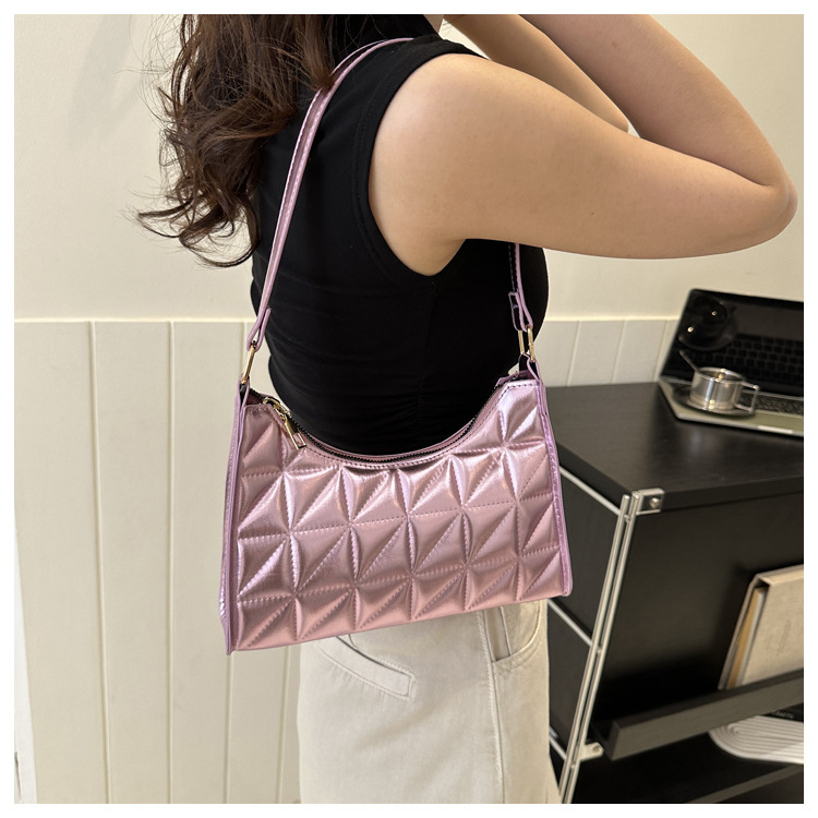 New diamond patterned embroidered underarm women's bag High end practical handbag fashionable shoulder bag