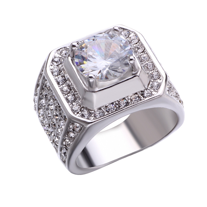 Hot selling European and American rings White new overbearing men's diamond ring micro-studded with diamond rings