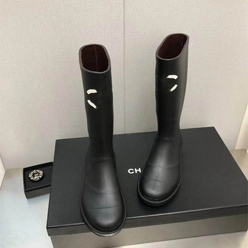 Luxurys Designers Women Rain Boots England Style Waterproof Welly Rubber Water Rains Shoes Ankle Boot Booties antique style rubber rain boots with box