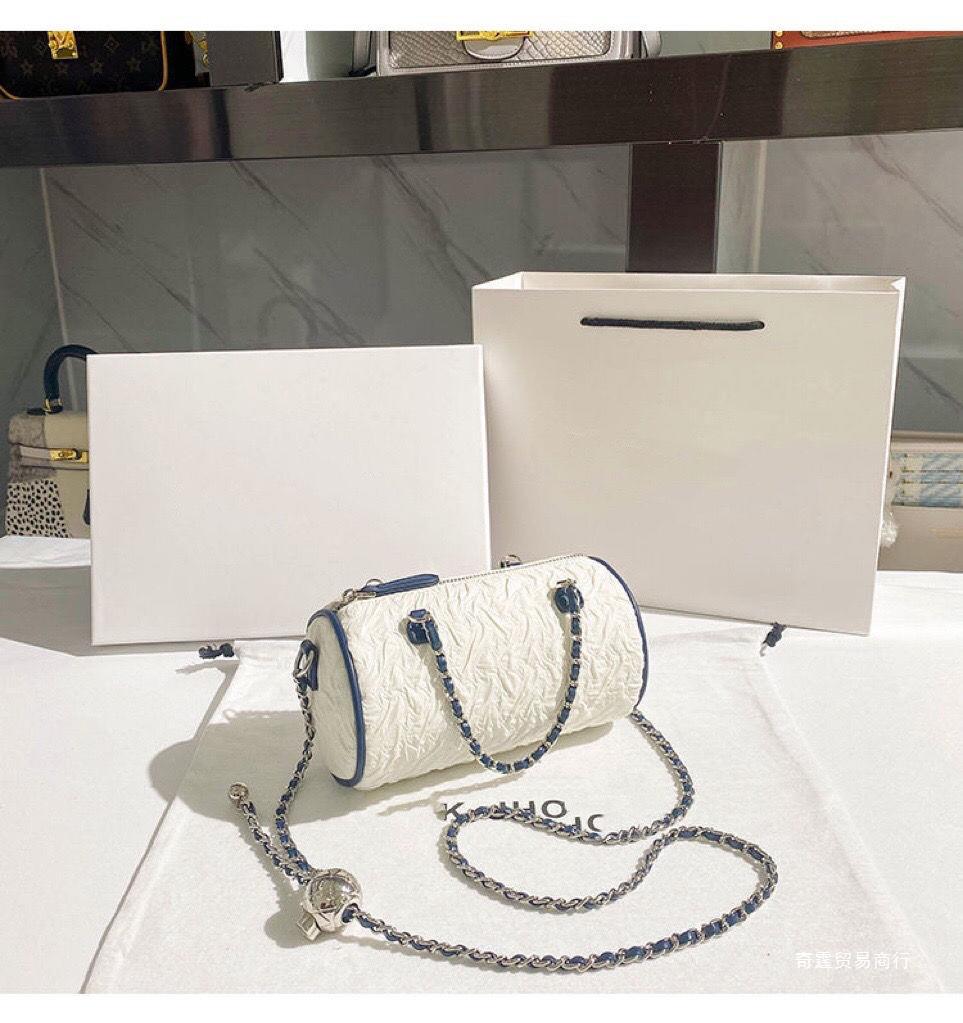 Fashionable and trendy high-end small round bag 2024 new pleated cylindrical bag chain shoulder bag