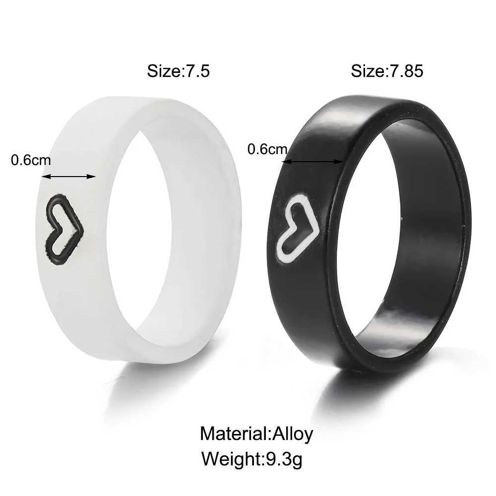 IFMYA Fashion Black And White Ring Punk Heart Couple Rings For Women Men Love Metal Finger Charm Jewelry Lover Gift 2022X240921
