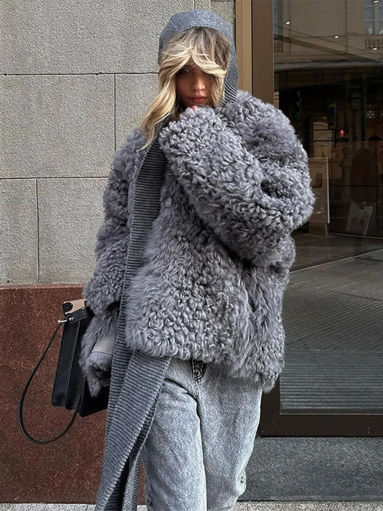 Fashion Grey Teddy Faux Fur Lapel Coat For Women Thick Warm Long Sleeve Short Jacket Autumn Ladies Commuting Outerwear 240911