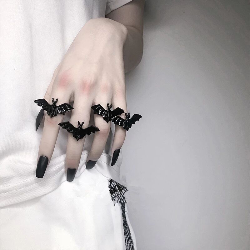 New Dark Personalized Gothic Open Bat Ring Men's and Women's Jewelry 4-piece set