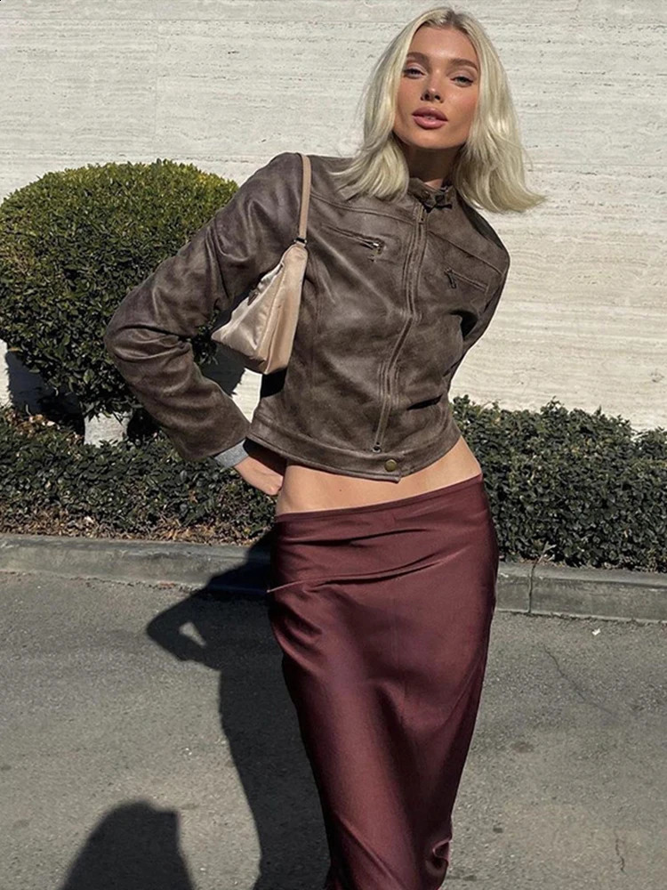 Retro Autumn Women Crop Jacket Fashion Long Sleeve Suede Fabric Slim Female Coat 2024 Locomotive Solid Ladies Streetwear 240930