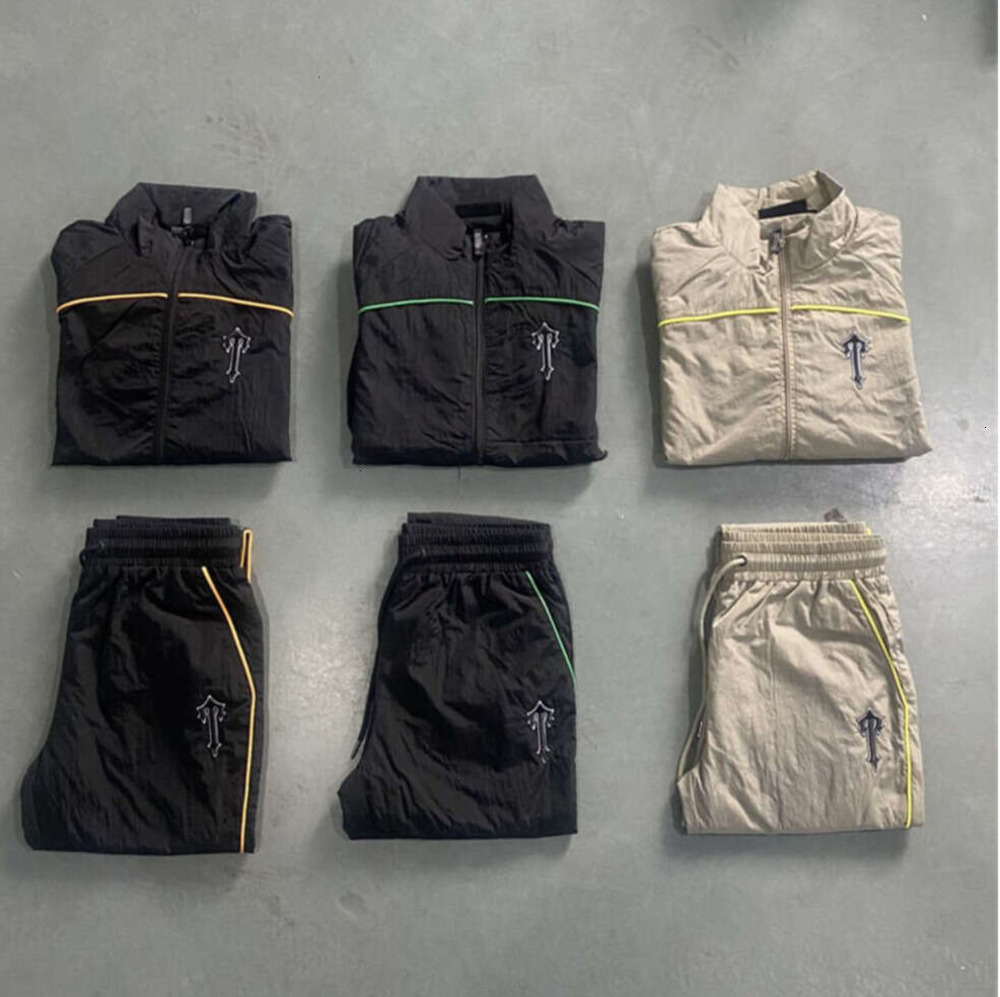 2024 Mens High Street Tracksuit Set - Embroidered Sweatshirt and Joggers Fashionable Zip Jacket with Arched Patchwork Design PTWQ