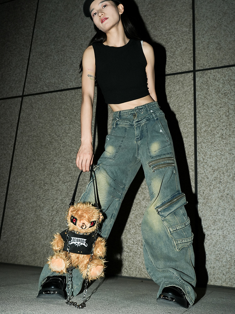 Small niche design sweet and cool rivet punk bear plush toy cross bag