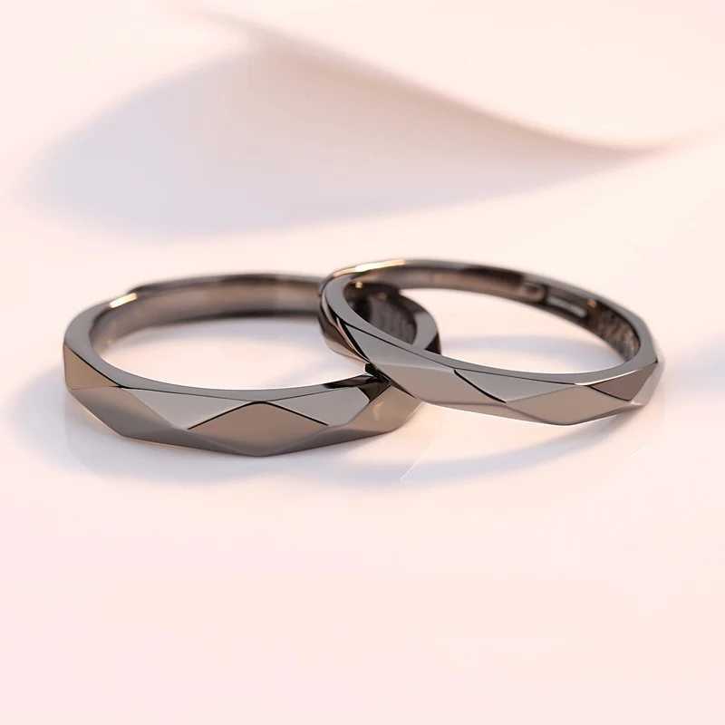 Creative Geometric Rhombus Rings For Women Men Black White Smooth Simple Couples Ring Open Adjustable Engagement Wedding JewelryX240921