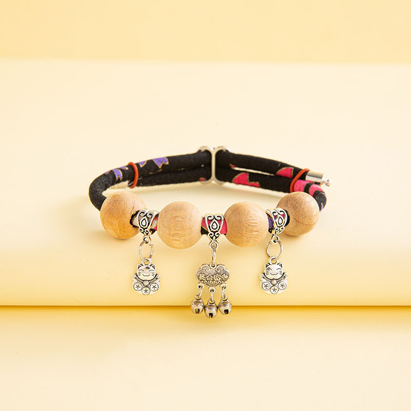 Halloween New collar camphor wood beads pet fortune cat and wind collar Flea collar necklace for cat and dog