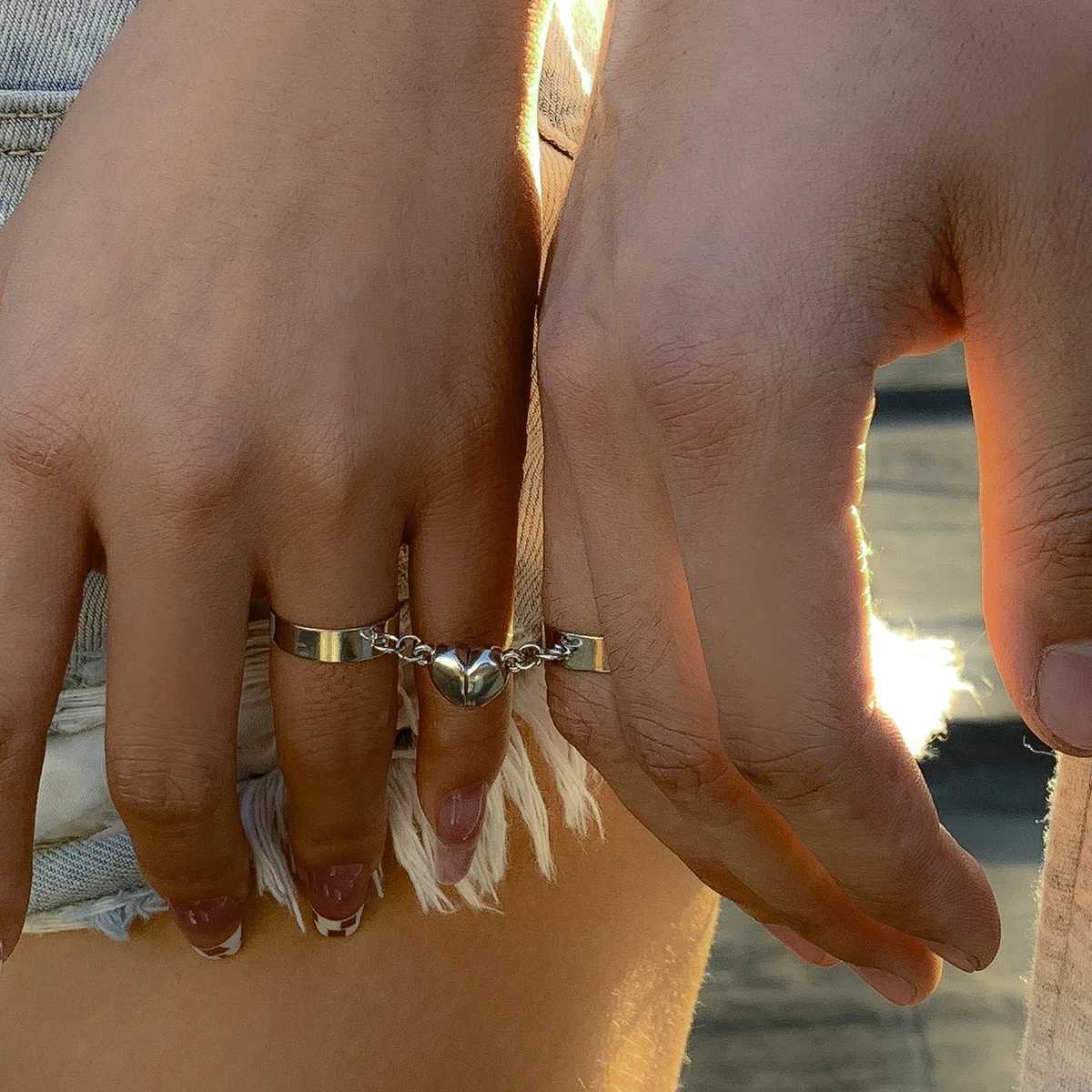 Charm Magnet Heart Couple Open Rings For Lover Creative Heart Attract Paired Adjustable Finger Ring Party Wedding Jewelry B233X240921