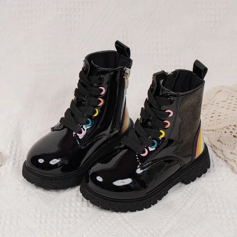 Childrens Fashion Boots for Boys and Girls Autumn/Winter Rainbow Color Rubber Boots Zipper Childrens Ankle Boots Black Gloss 240918