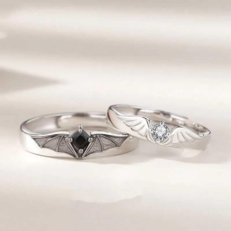 New Angel Demon Couple Rings Fashion Design Creativity Personality Wing Adjustable Ring for Women Men Lovers WholesaleX240921