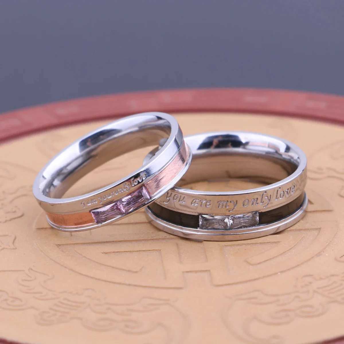 Fashion Couple Ring Charm Stainless Steel Couple Rings Zircon Men Women Wedding Rings Male Jewelry GiftsX240921
