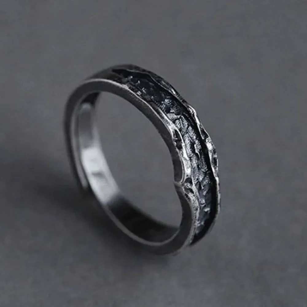 1 Pair New Trendy Abyss Couple Ring Simple Personality Cold Wind Ring Retro Old Student Men and Women Couple Ring Jewelry GiftX240921