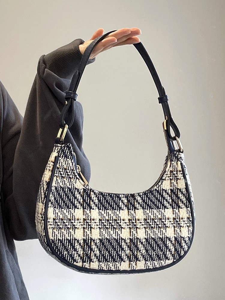 Winter new armpit bag women's high-end fashion versatile bag