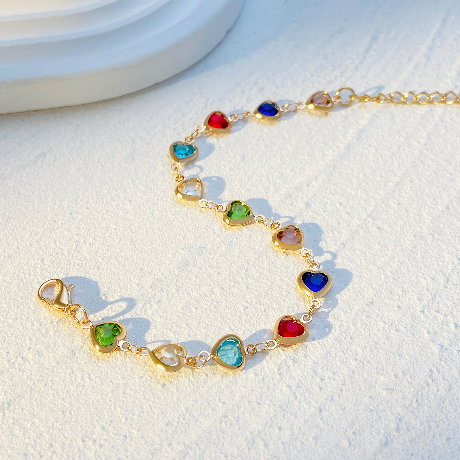 Beaded bracelet European and American Ins style colorful heart-shaped zircon bracelet, personalized alloy heart-shaped dopamine bracelet