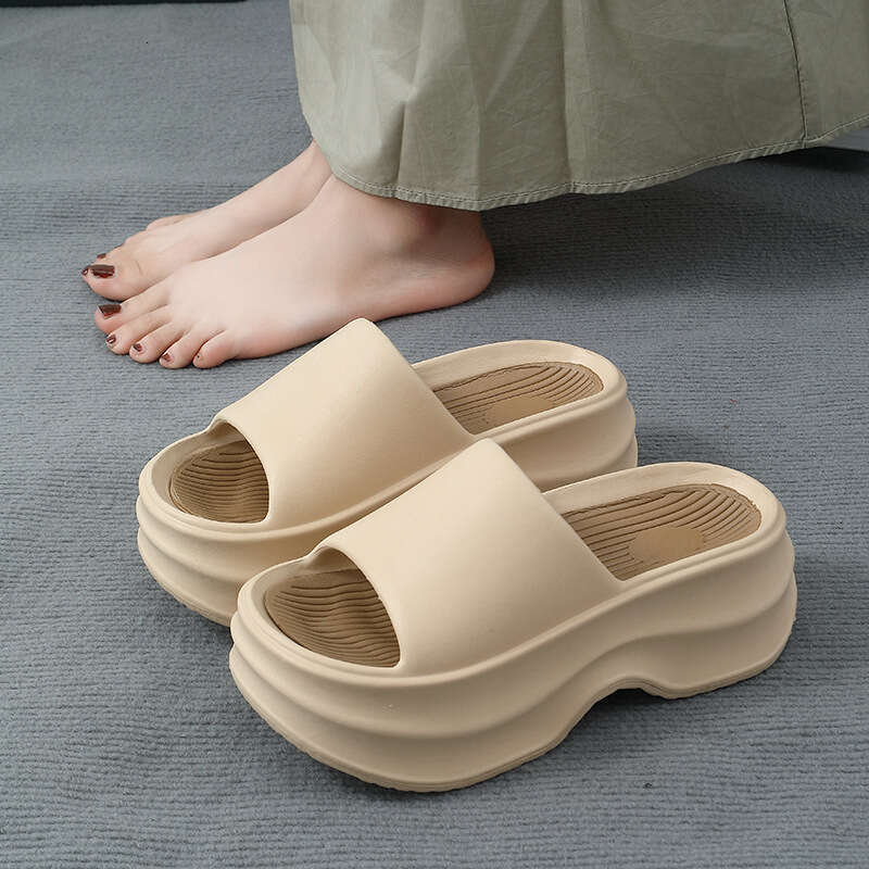 Thick EVA 2024 New Summer Women's Wear Home Platform Sandals Fashion Outwear Non Slip Elevated Slippers Women