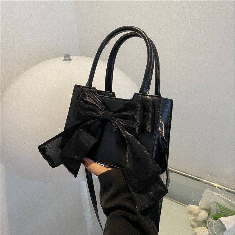 Cute Fairy Knot Handbag for Women New 2023 Summer Chic Versatile Shoulder Crossbody Bag with Soft Surface Zipper Closure