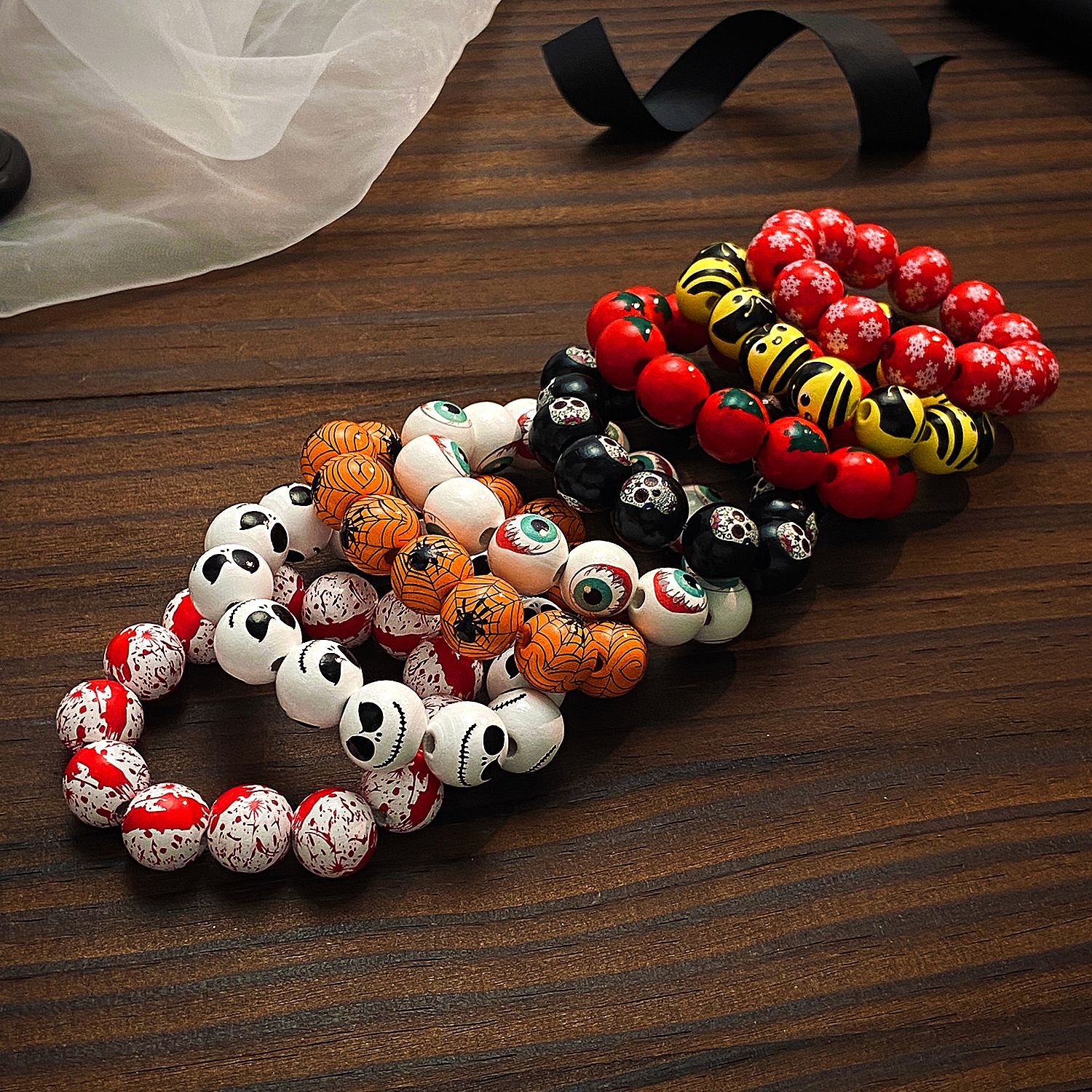 Beaded bracelet New Skeleton Spider Web Hand String for Men and Women, European and American Creative Hand String DIY Festival Handmade