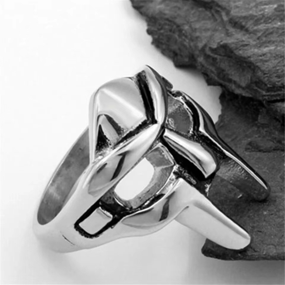 Cross-border Amazon European and American punk metal mask ring Skull ring creative hand jewelry