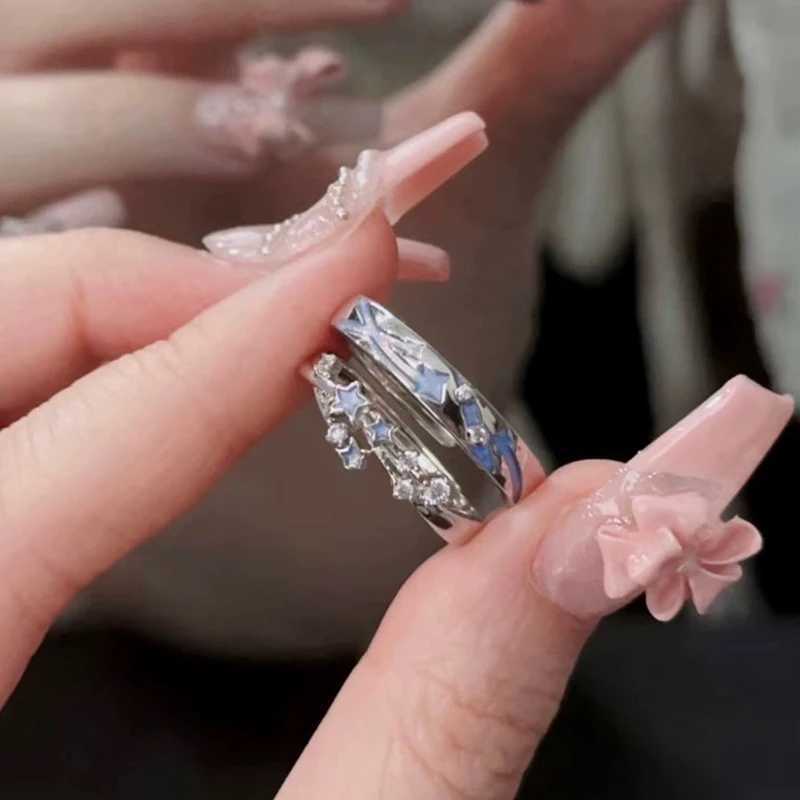 2Pcs Fashion Blue Luminous Star Couple Ring Glow In Dark Fluorescent Zircon Ring Women Men Adjustable Finger Rings Jewelry GiftsX240921