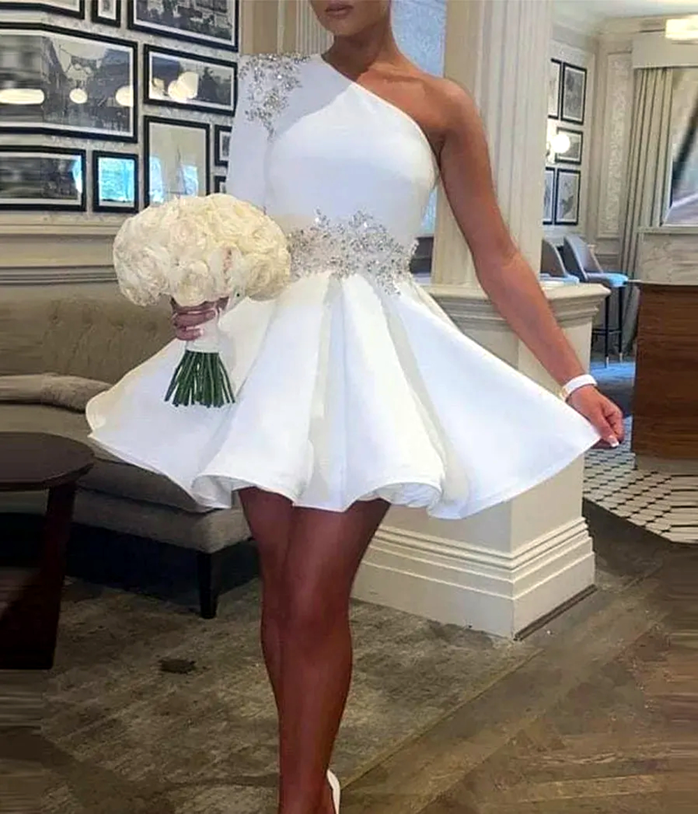 One Shoulder Short Simple Wedding Dress With Sequins Lace Appliques A Line Pleats Satin White Mini Garden Bridal Gowns
