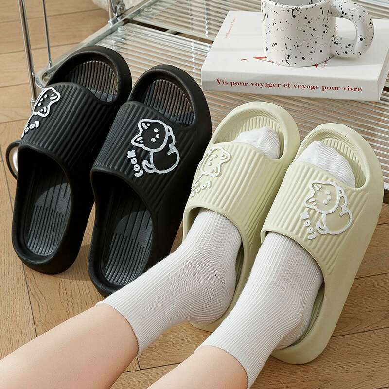 Cloud Summer Slippers Cartoon Bear Flip ps Beach Shoes Women Flat Sandals Indoor Bathroom Slides Men