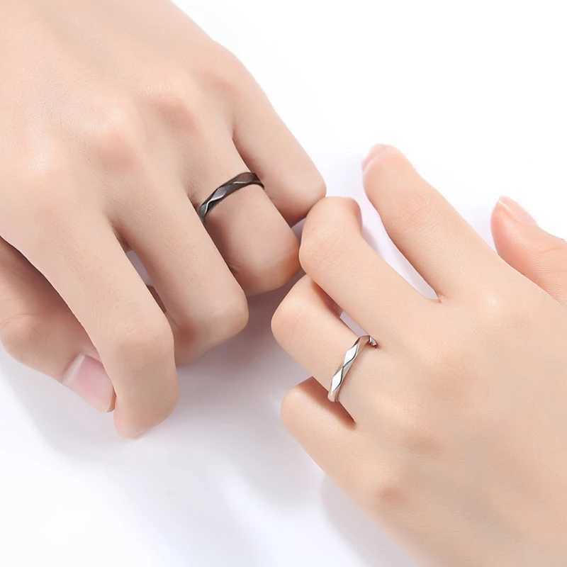 Creative Geometric Rhombus Rings For Women Men Black White Smooth Simple Couples Ring Open Adjustable Engagement Wedding JewelryX240921