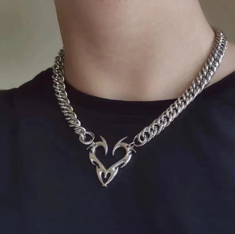 Fashion niche design all-over titanium steel totem love pendant men's and women's ins hip-hop jewelry Free shipping