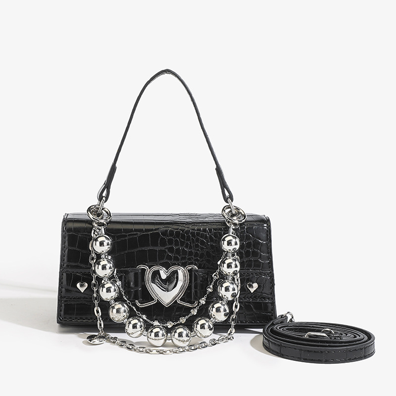 2025 Designer Women's magnetic buckle 3 open hand-held Small niche design Gothic style chain heart-shaped decoration versatile single shoulder di