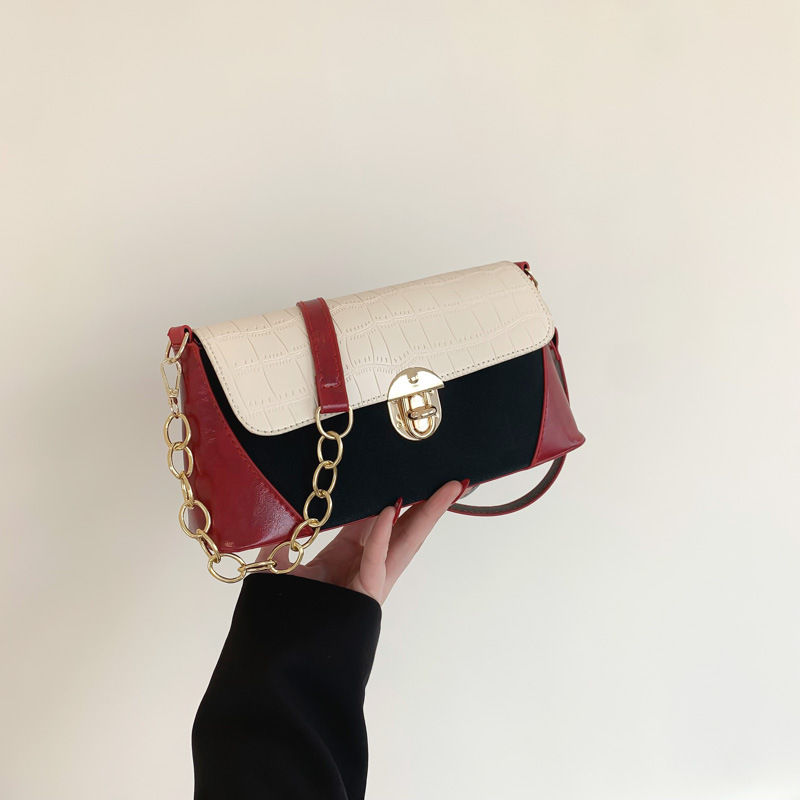 2024 new fashionable high-end chain shoulder small square retro versatile armpit bag acfe