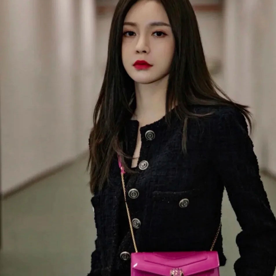 Xiaoxiangfeng Shen Mengchen Black Coat Women's Design Sense 2024 Autumn New Short Style socialite versatile floral top