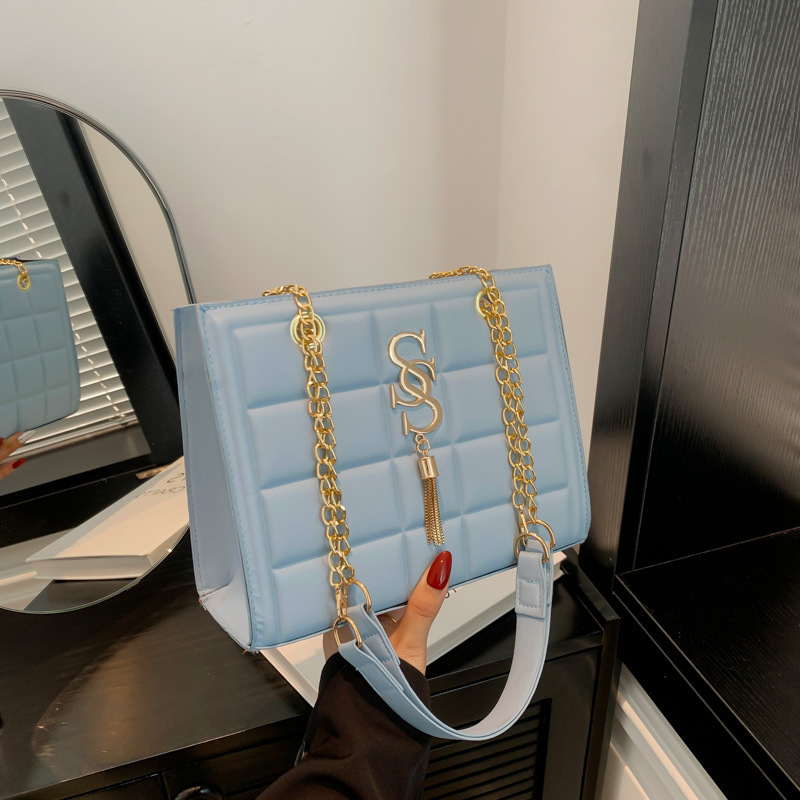 New Korean version single shoulder underarm bag Texture leisure chain diagonal cross small square bag