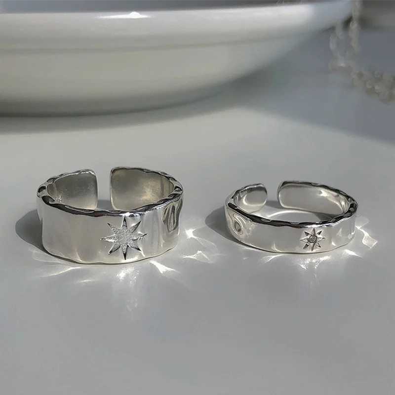 1pair Y2K Star Couple Rings Unisex Punk Sliver Zircon Star Open Ring Women Men Wide Retro Figner Rings Lovers Gifts JewelryX240921