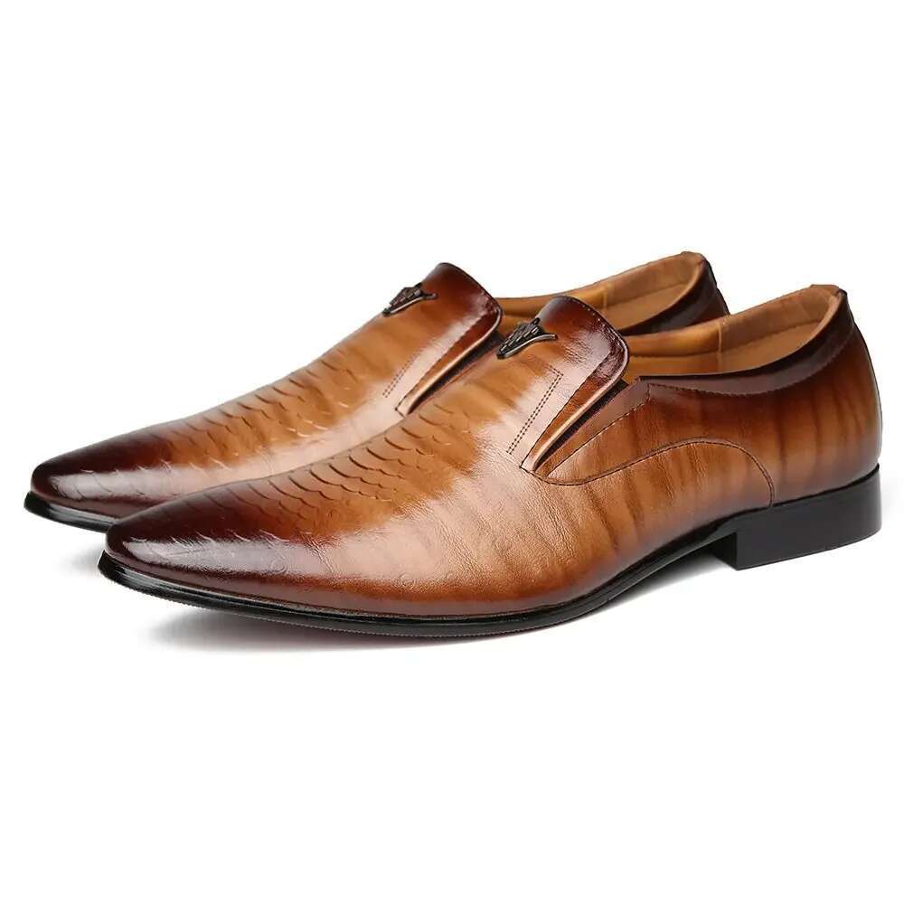Retro Men's Dress Summer Casual Office Business Pointed Toe Leather Flat Slip-on Shoes for Men Loafers