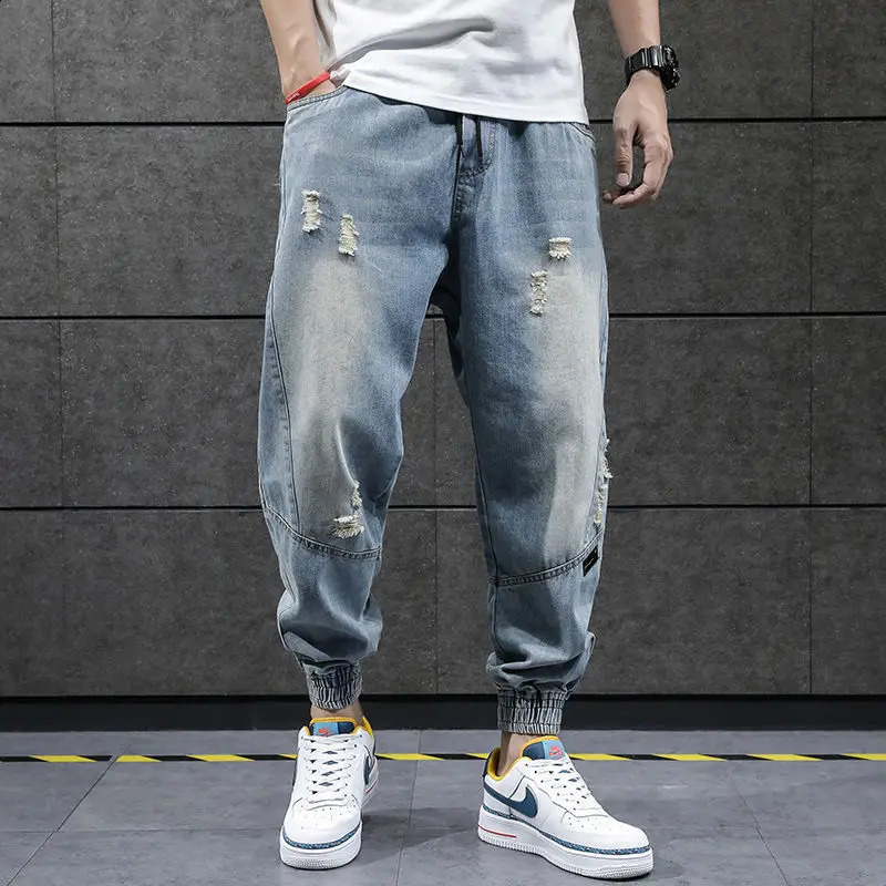 Hip Hop Harem Jeans Mens Loose Jogger Cowboy Casual Sports Pants South Korea Ankle Length Trousers Street Mens Wear 240921